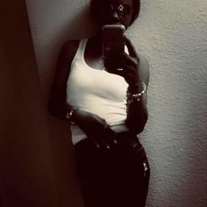 Meet your Posher, Dbriana